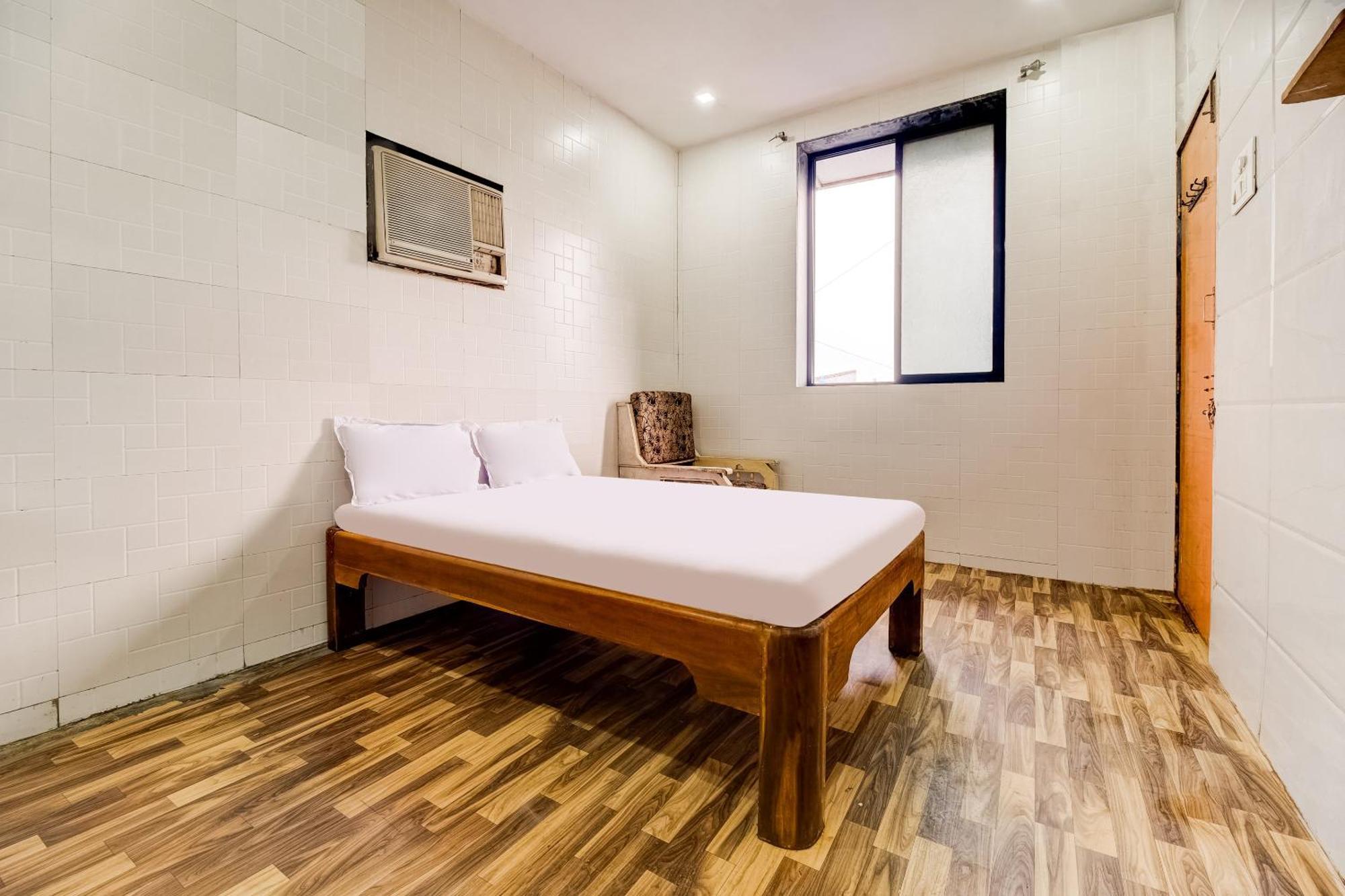 Ulhāsnagar Hotel O Sargam Lodging And Boarding מראה חיצוני תמונה