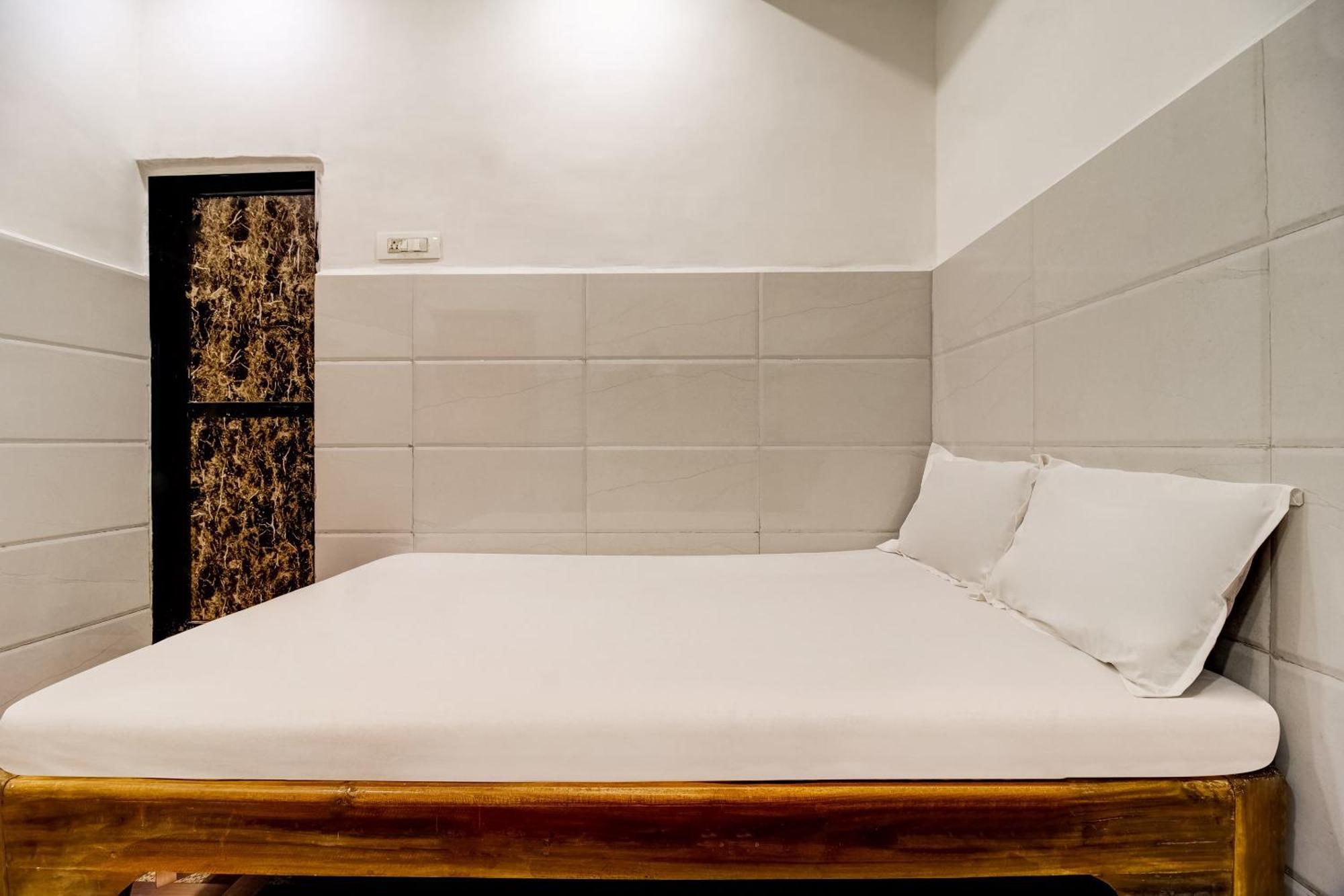 Ulhāsnagar Hotel O Sargam Lodging And Boarding מראה חיצוני תמונה