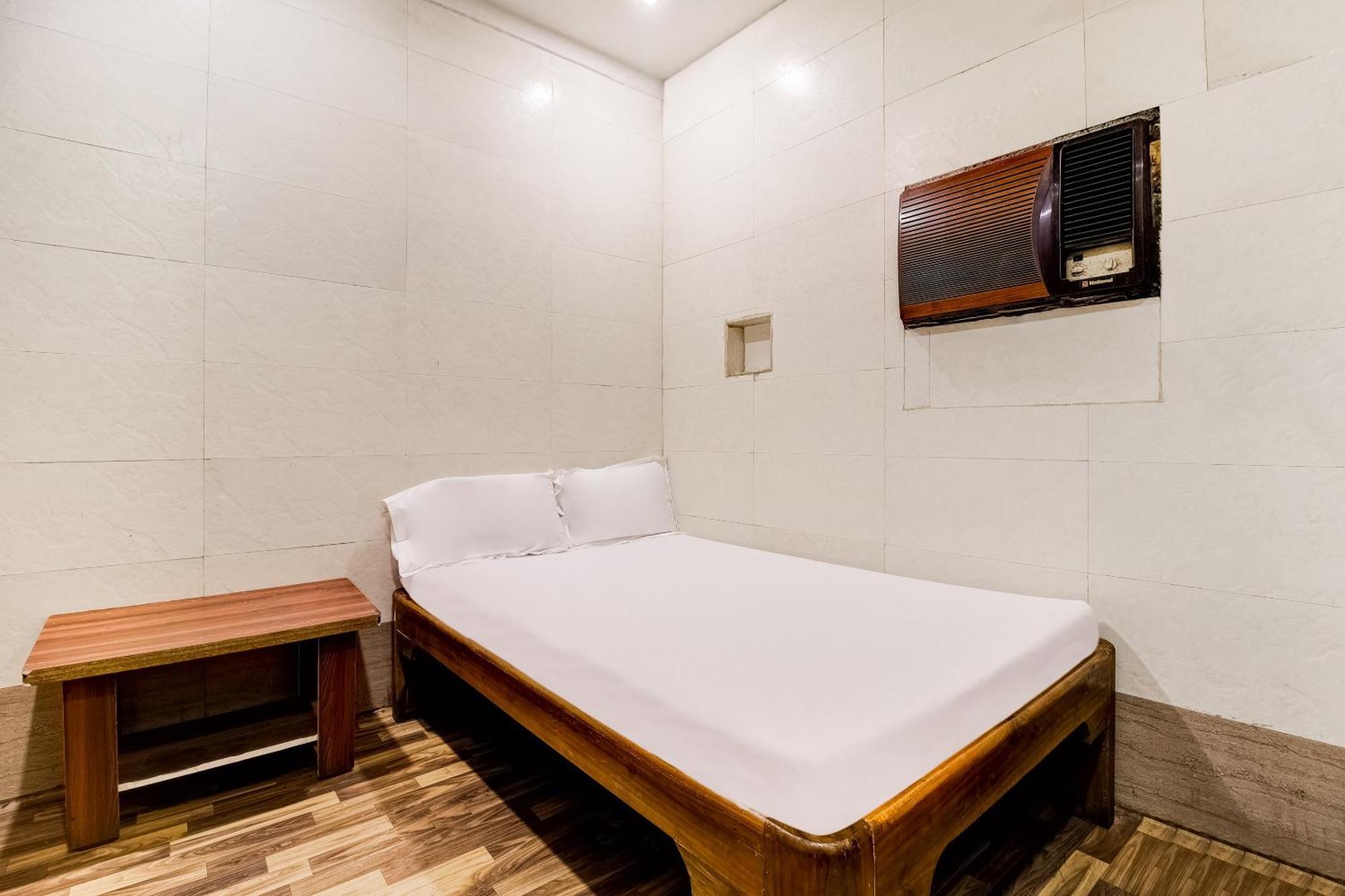 Ulhāsnagar Hotel O Sargam Lodging And Boarding מראה חיצוני תמונה