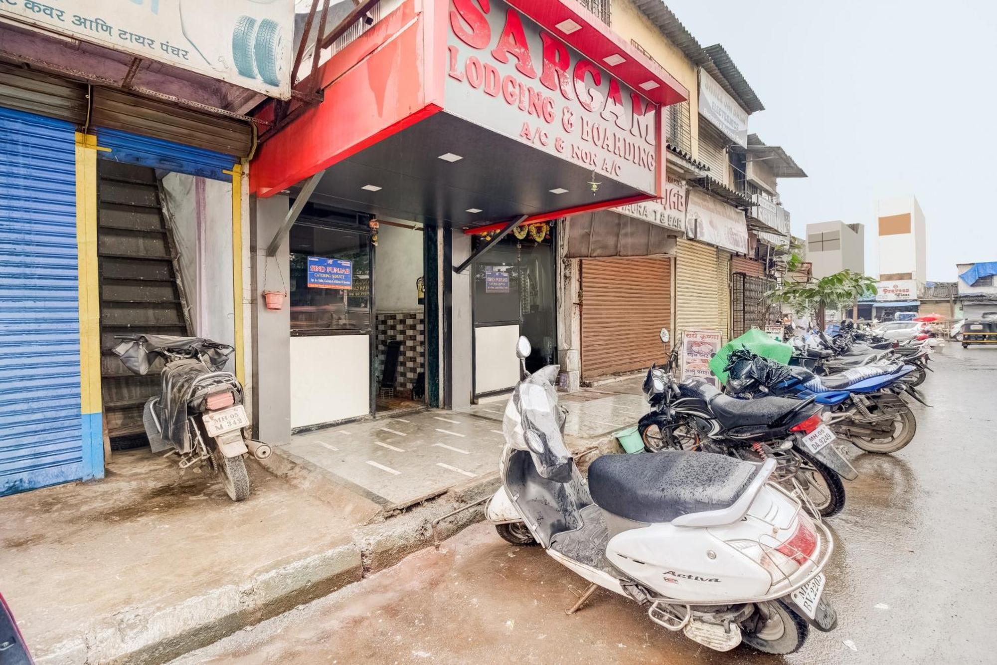 Ulhāsnagar Hotel O Sargam Lodging And Boarding מראה חיצוני תמונה